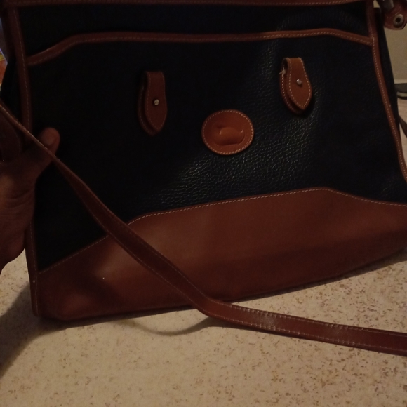 Purse - Picture 2 of 2